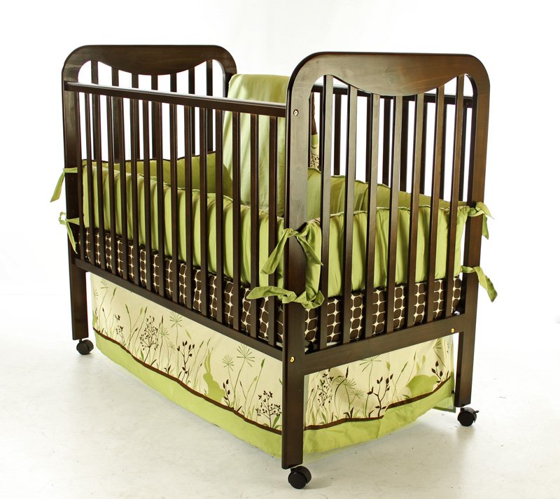 Bristol 2 in 1 Convertible Crib