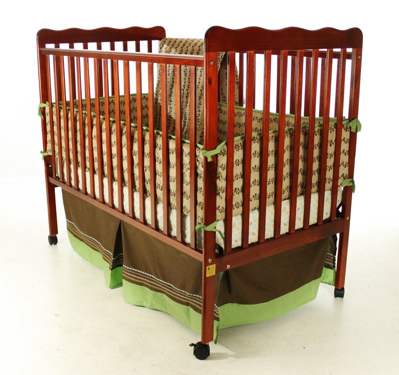 Classic 2 In 1 Convertible Crib/Toddler Day Bed